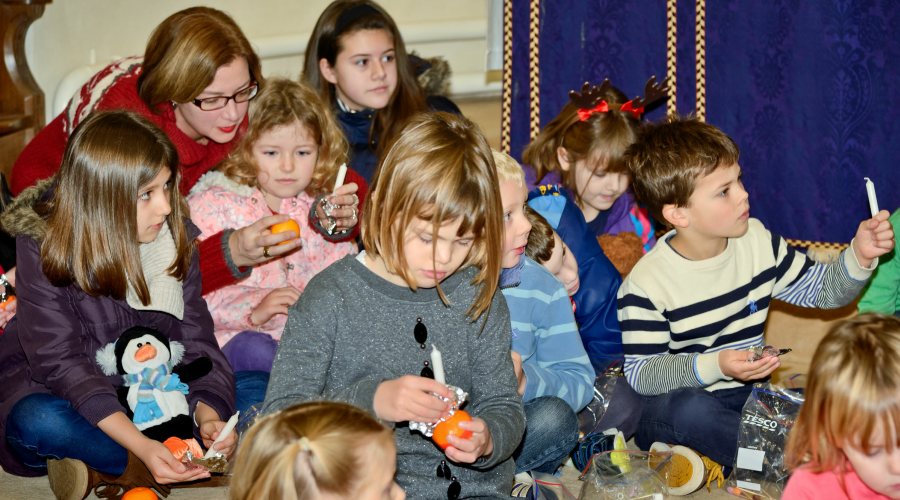Christingle service 2